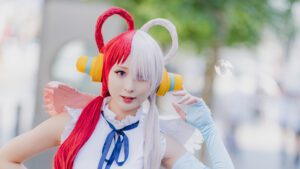 コスプレタイムズ | かっこよくて可愛い「ワンピース ウタ」コス｜コスプレイヤー『ぶらっくすわん/絢音』 - v – 1