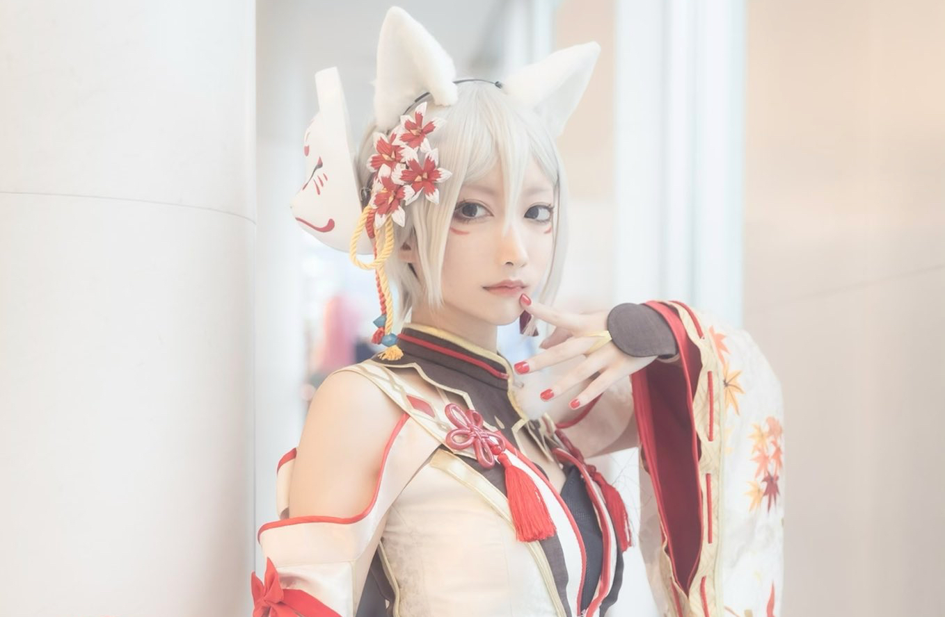 コスプレイヤー『灰皿』｜再現度120%「アイマス 塩見周子」コス｜コスプレタイムズ