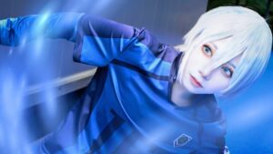 コスプレタイムズ | コスプレイヤー『柊 星彩』｜カッコかわいいの二面性「氷織羊」コスプレ - AnyConv.com__FuEiVBtagAEvrZa (2)