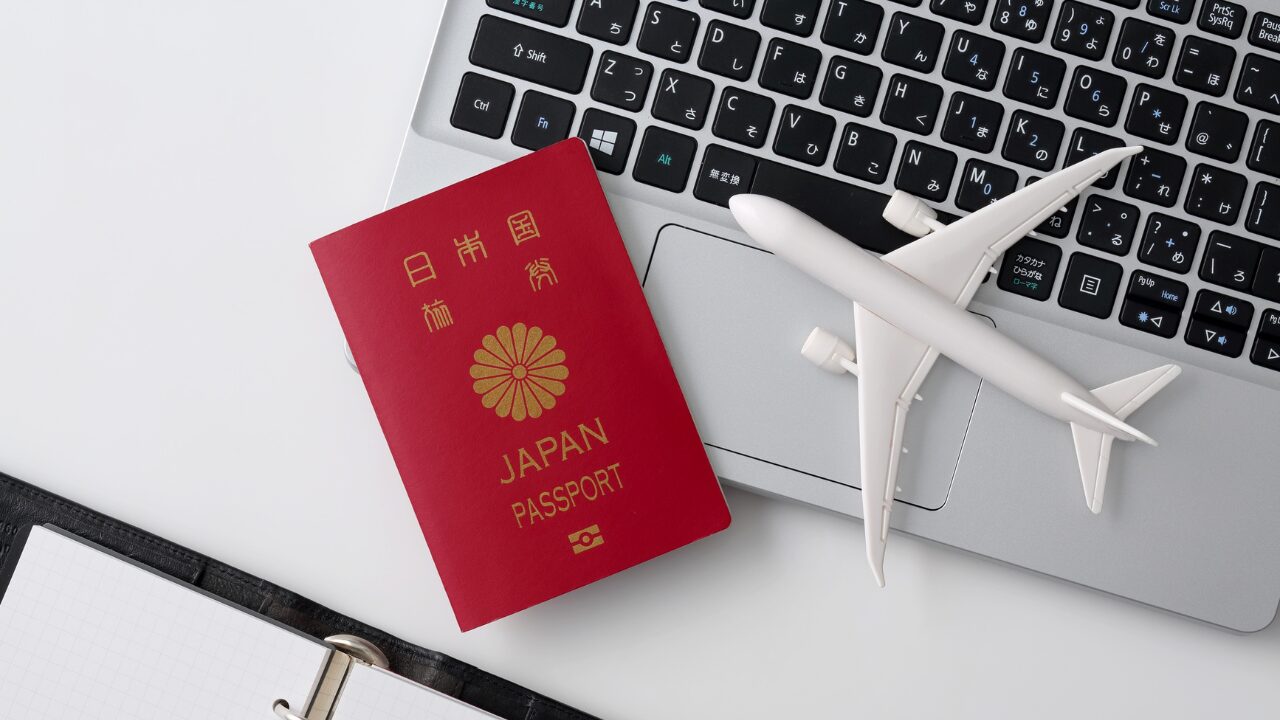 パスポートは必需品!