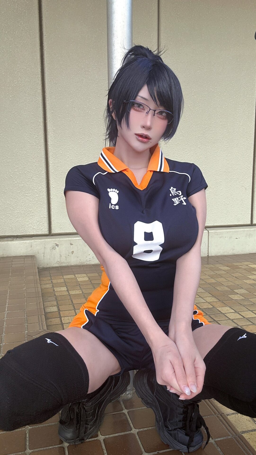 清水潔子のコスプレをするカモミールさん