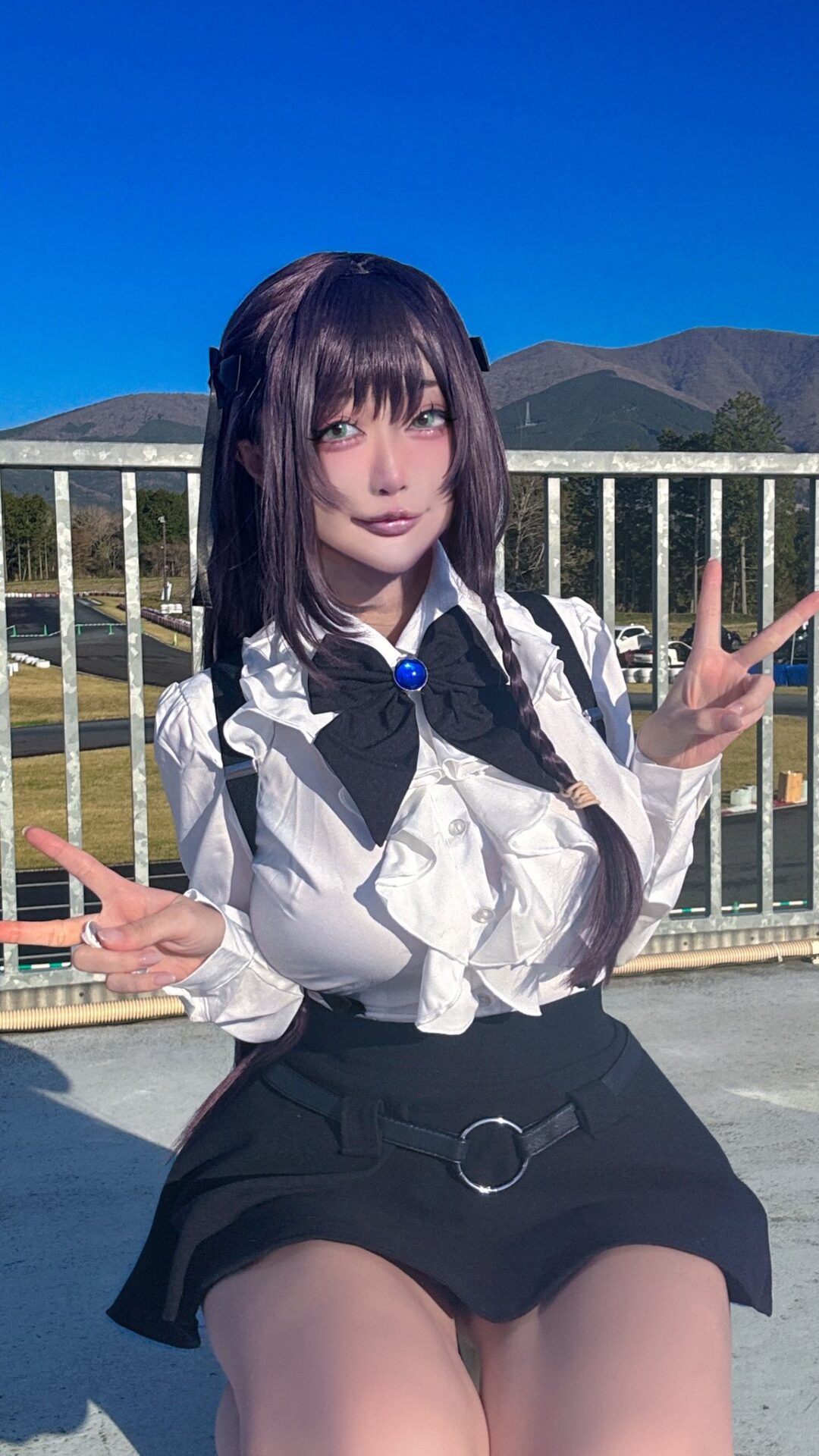 アリナ・クローバーのコスプレをするカモミールさん