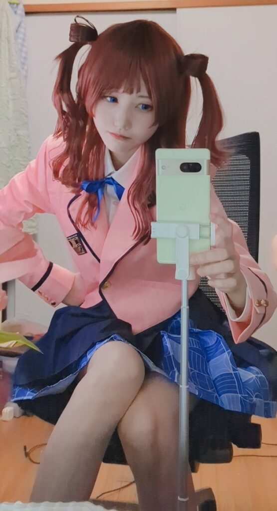 宇佐木わいさん　コスプレ　自撮り　コスプレイヤー　学マス　花海咲季