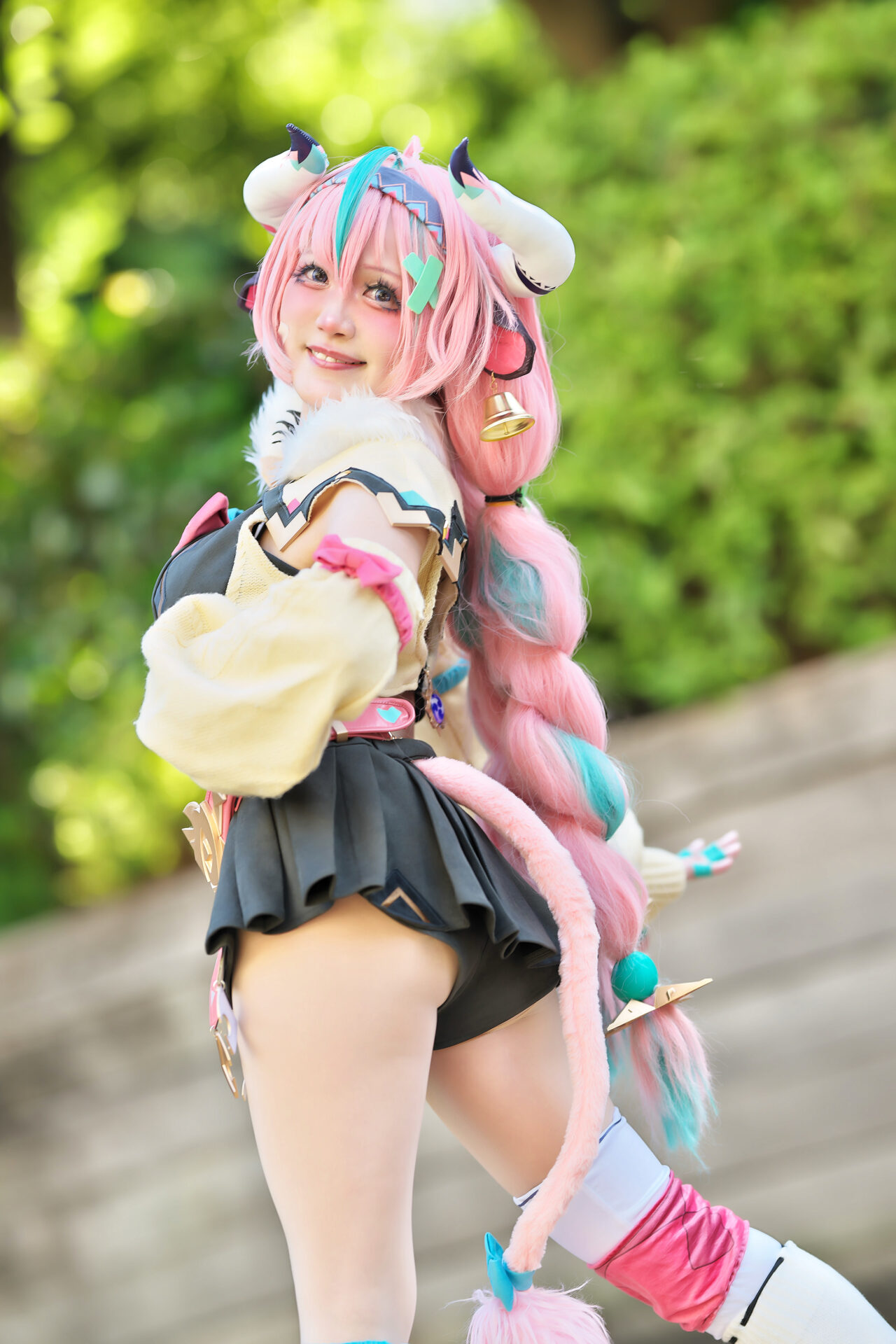 ヴァレサのコスプレをするふーかさん