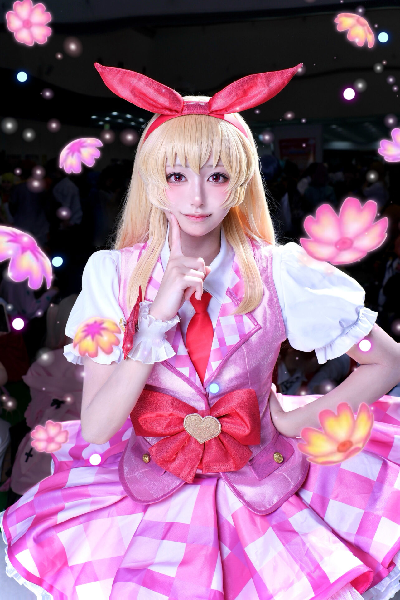 星宮いちごのコスをするりるあさん