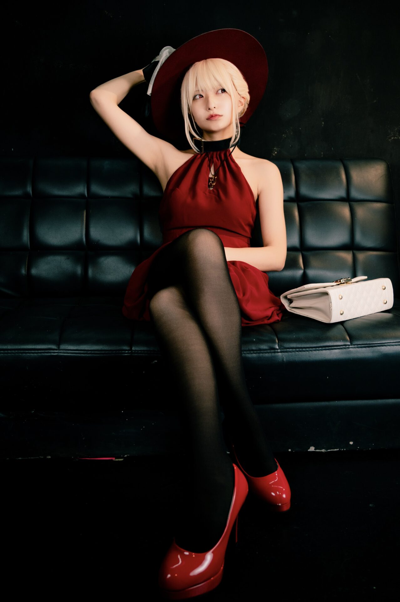 コスプレタイムズ | コスプレイヤー「もちゃ」|太陽のような明るさと月のような影をもつ金髪美少女「錦木千束」コスプレ - IMG_8978 錦木千束のコスプレをするもちゃさん