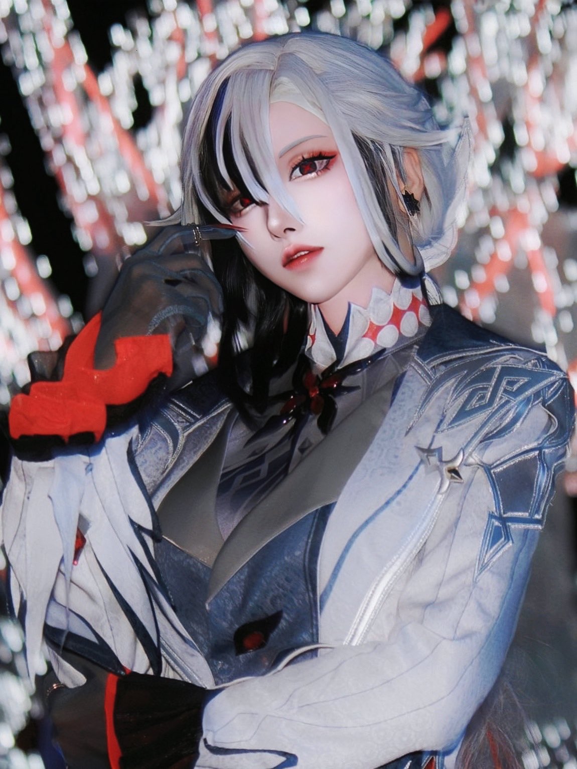 アルレッキーノのコスプレをする祐月さん