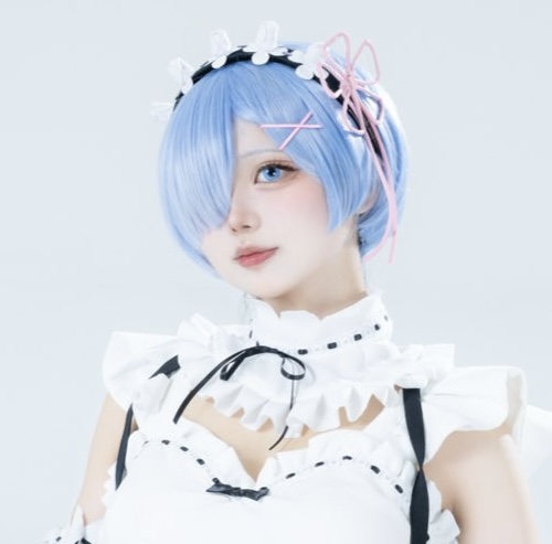 天羽ひまりさん