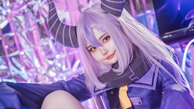 コスプレタイムズ|コスプレイヤー【月城りあ】｜秘密結社の紫色の総帥「 ラプラス・ダークネス」コスプレ