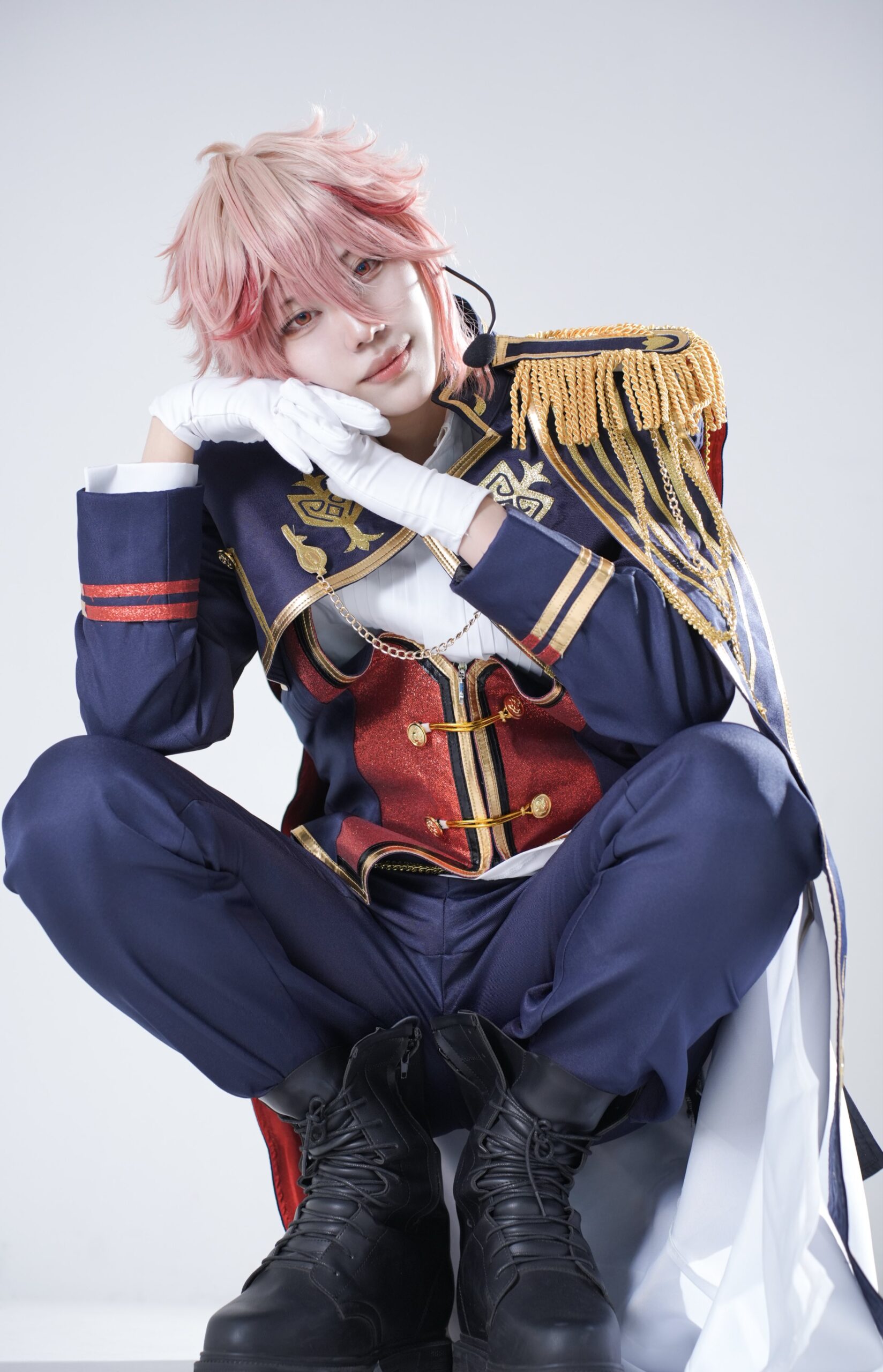 セラフ・ダズルガーデンのコスプレをするあおぴさん