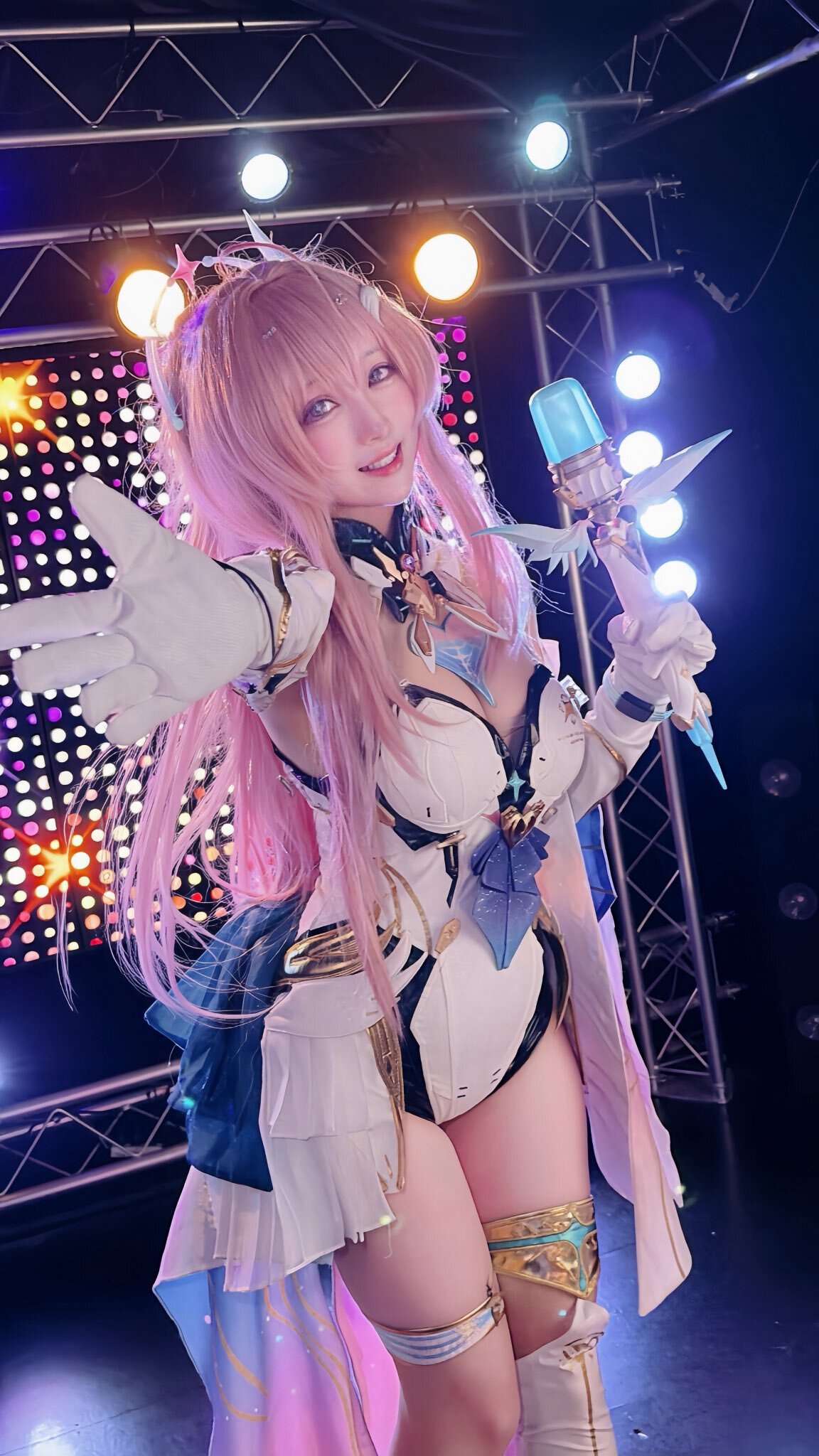 とうかさんの鳴潮/エイメスコスプレ