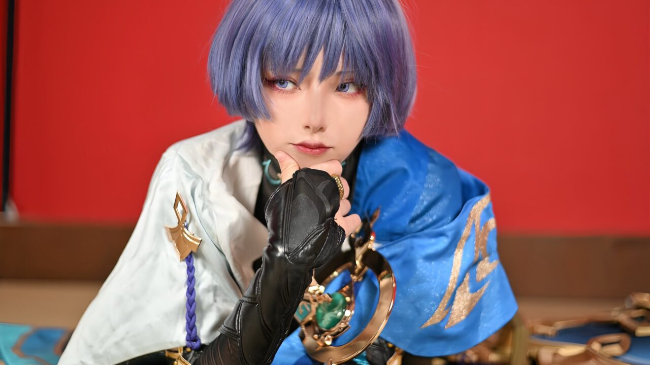 スカラマシュのコスプレをするルシエルさん