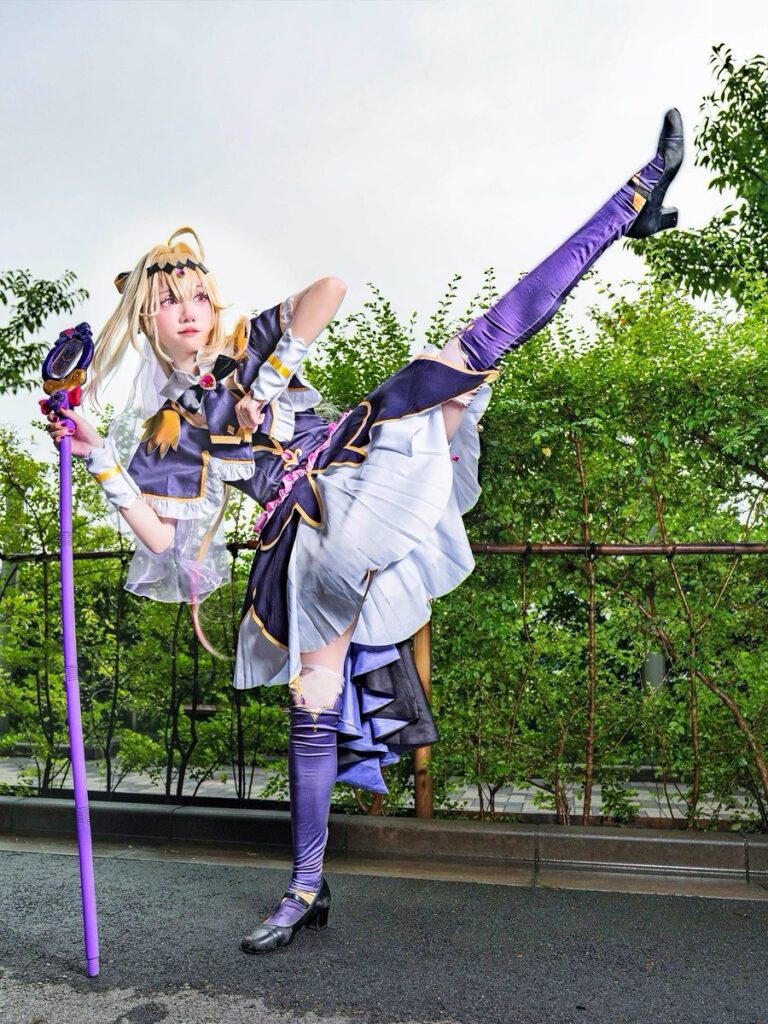 桃吉さん　アルカナシャドウ　プリキュア　コスプレ　レイヤー